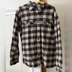 Patagonia Organic Cotton Plaid Button Down